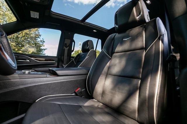 Used 2021 Cadillac Escalade Premium Luxury for sale $102,995 at Gravity Autos Atlanta in Chamblee GA 30341 35