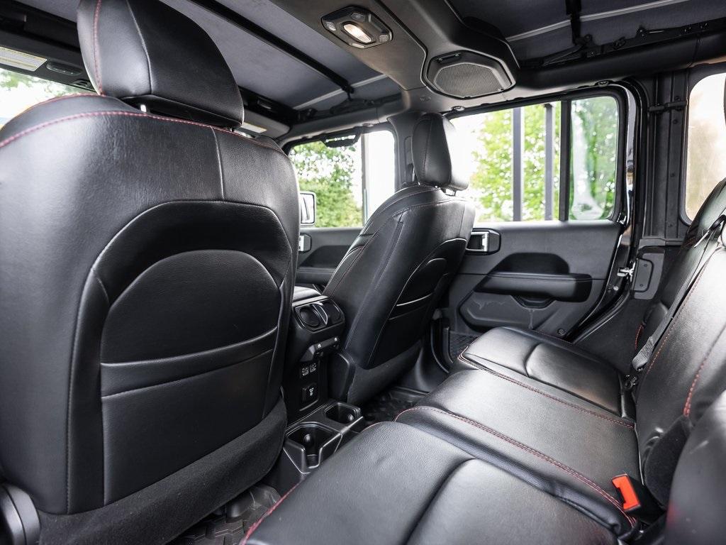 Used 2018 Jeep Wrangler Unlimited Sahara for sale $45,485 at Gravity Autos Atlanta in Chamblee GA 30341 32
