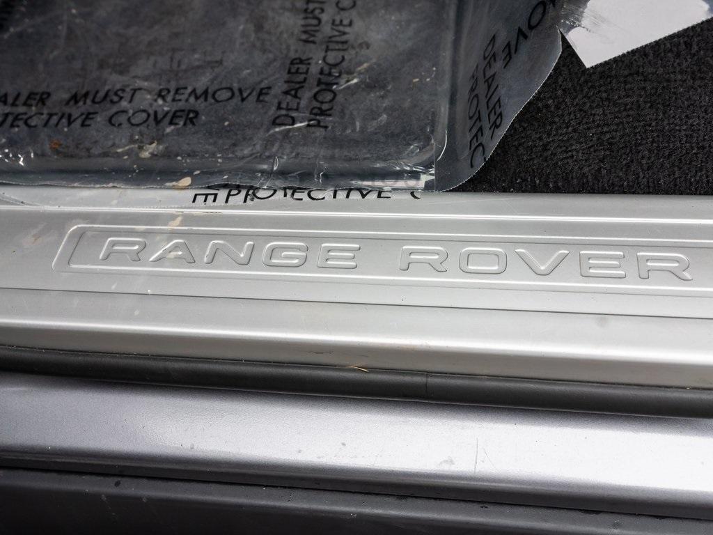 Used 2020 Land Rover Range Rover Sport HSE for sale Sold at Gravity Autos Atlanta in Chamblee GA 30341 24