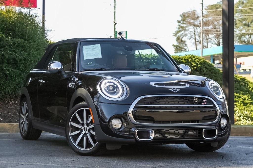 Used 2019 MINI Cooper S Iconic for sale Sold at Gravity Autos Atlanta in Chamblee GA 30341 3