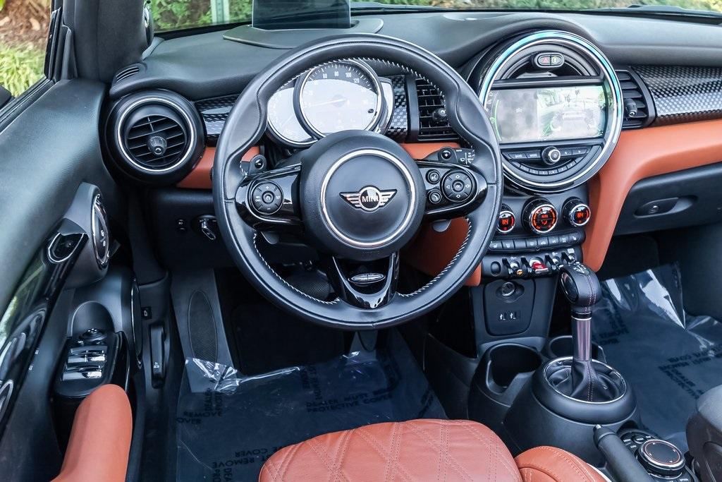 Used 2019 MINI Cooper S Iconic for sale Sold at Gravity Autos Atlanta in Chamblee GA 30341 5