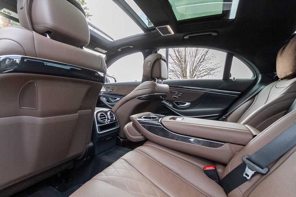 Used 2019 Mercedes-Benz S-Class S 560 for sale $76,995 at Gravity Autos Atlanta in Chamblee GA 30341 34