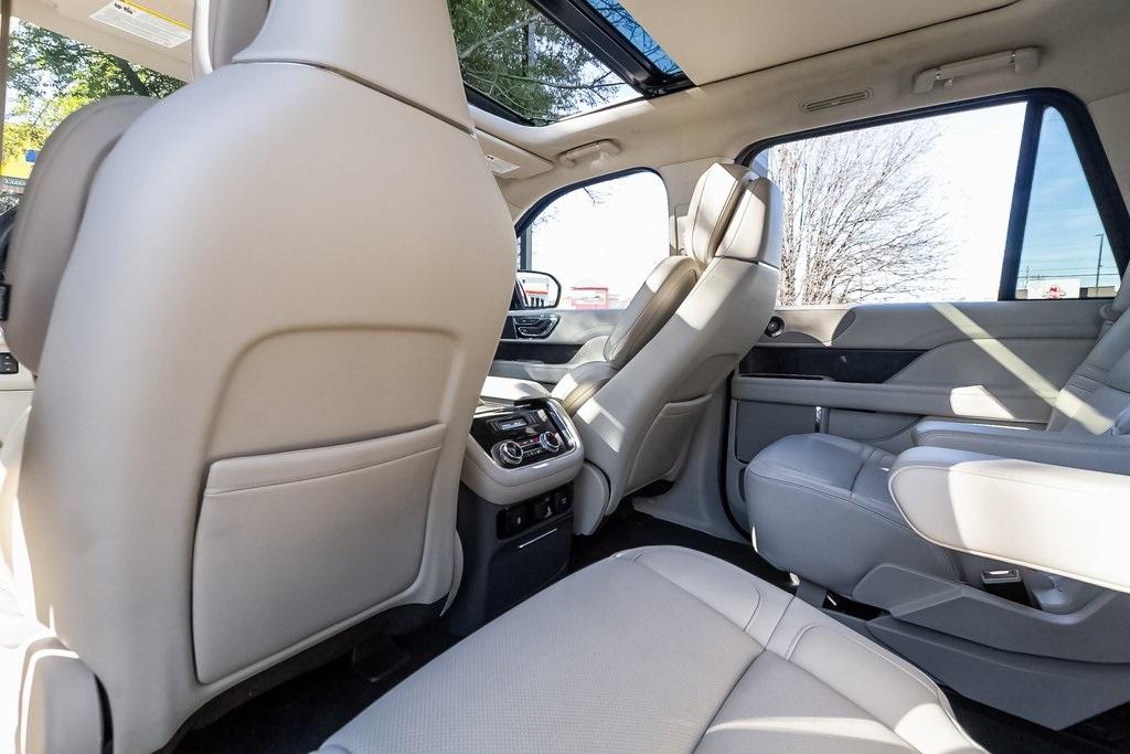Used 2019 Lincoln Navigator Reserve for sale $67,791 at Gravity Autos Atlanta in Chamblee GA 30341 31