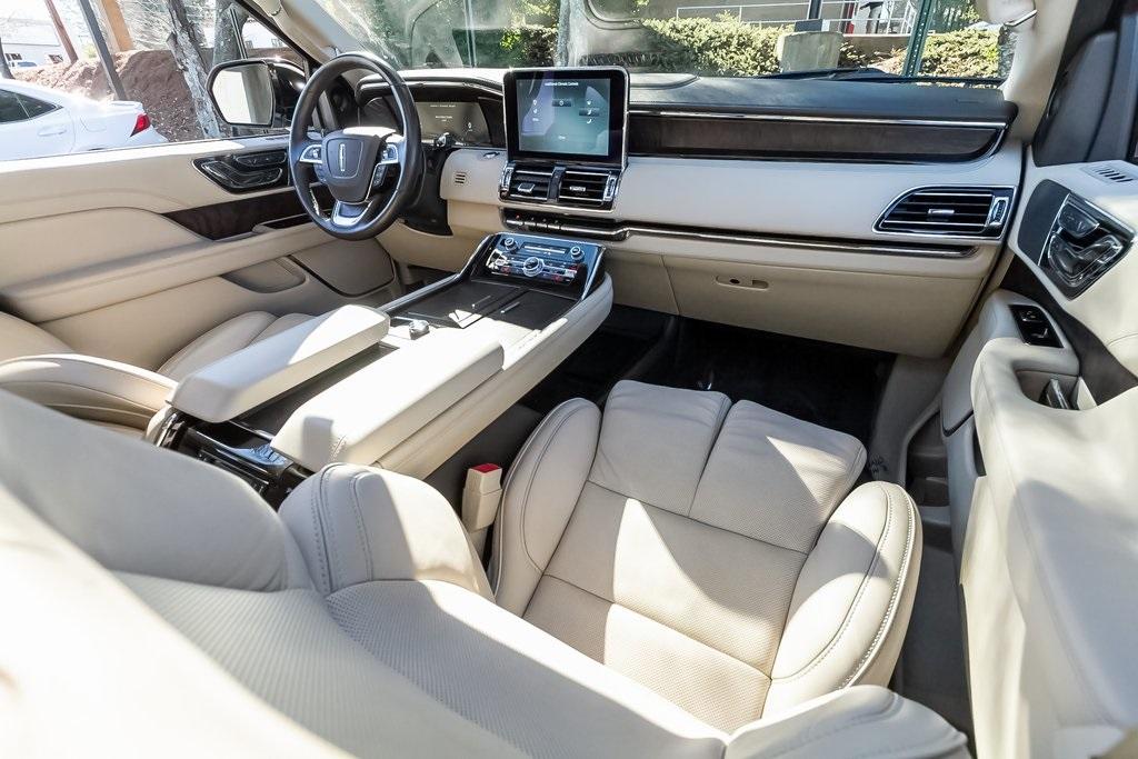 Used 2019 Lincoln Navigator Reserve for sale $67,791 at Gravity Autos Atlanta in Chamblee GA 30341 6