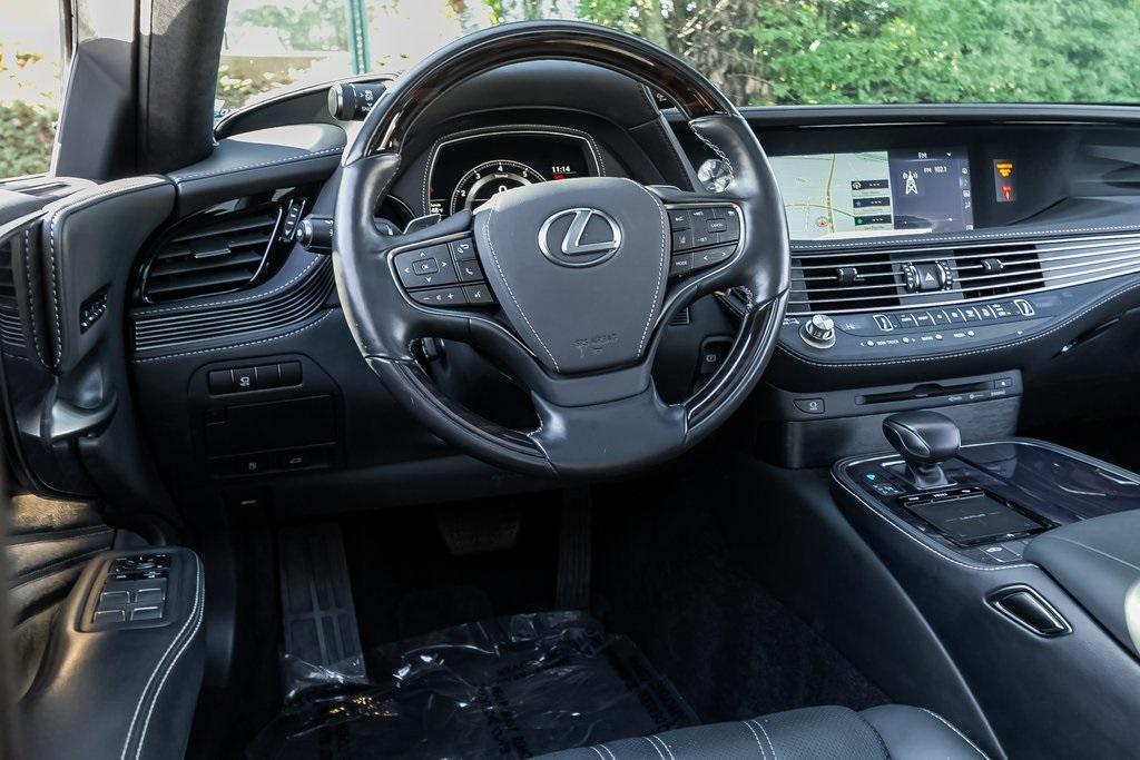 Used 2018 Lexus LS 500 Base for sale Sold at Gravity Autos Atlanta in Chamblee GA 30341 5