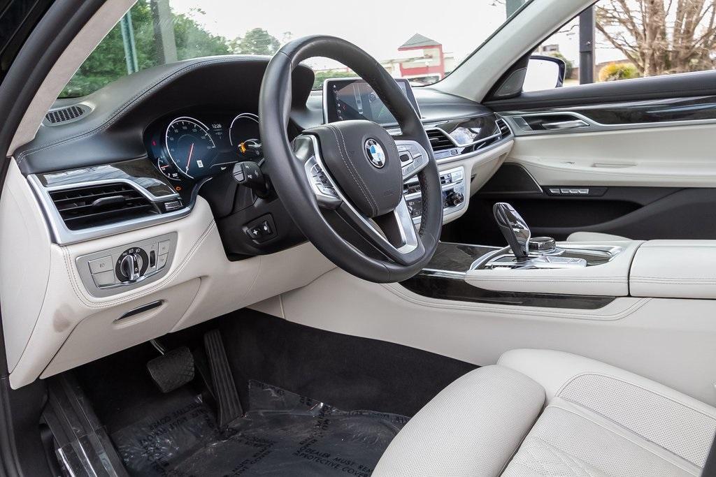 Used 2018 BMW 7 Series 750i for sale $56,995 at Gravity Autos Atlanta in Chamblee GA 30341 8