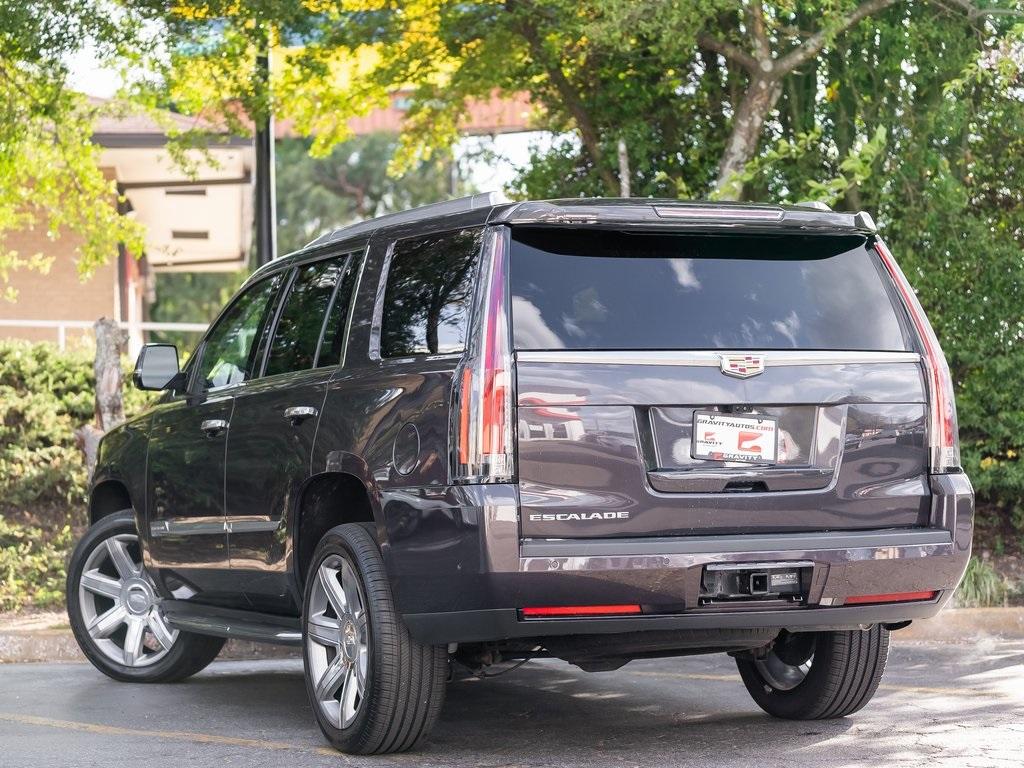 Used 2018 Cadillac Escalade Luxury for sale Sold at Gravity Autos Atlanta in Chamblee GA 30341 34