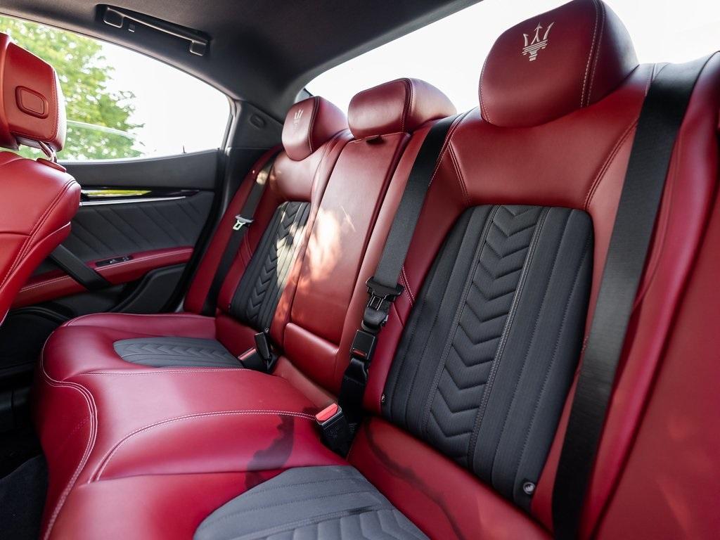 Used 2018 Maserati Ghibli S GranLusso for sale $47,395 at Gravity Autos Atlanta in Chamblee GA 30341 33