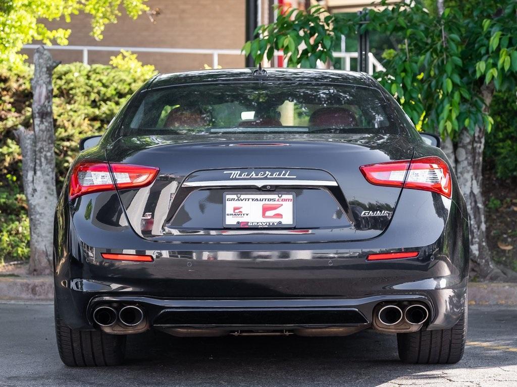 Used 2018 Maserati Ghibli S GranLusso for sale $47,395 at Gravity Autos Atlanta in Chamblee GA 30341 35