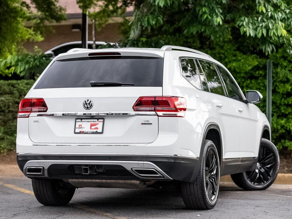 Used 2018 Volkswagen Atlas SEL Premium for sale $38,499 at Gravity Autos Atlanta in Chamblee GA 30341 41