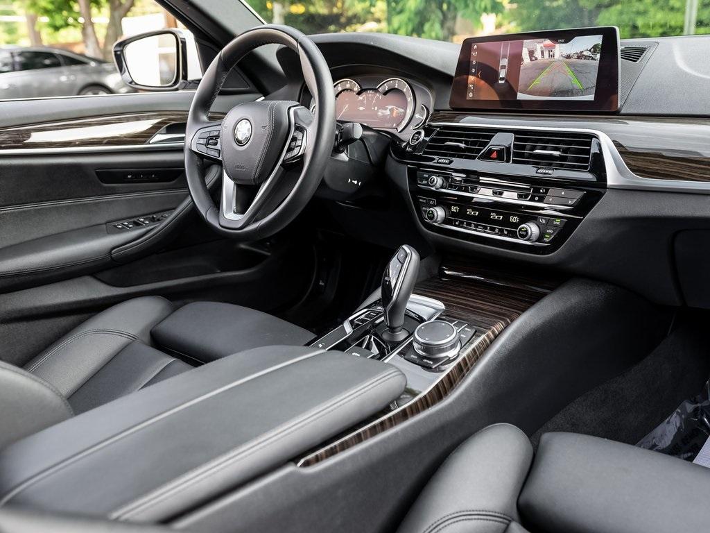 Used 2018 BMW 5 Series 530i for sale $34,699 at Gravity Autos Atlanta in Chamblee GA 30341 7