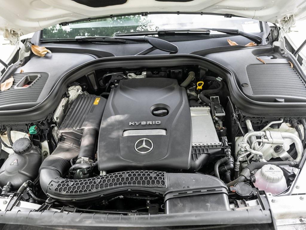 Used 2019 Mercedes-Benz GLC GLC 350e for sale $37,495 at Gravity Autos Atlanta in Chamblee GA 30341 47