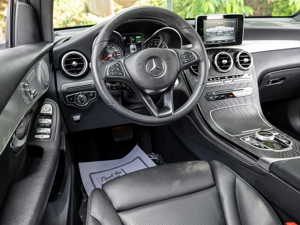 Used 2019 Mercedes-Benz GLC GLC 350e for sale $37,495 at Gravity Autos Atlanta in Chamblee GA 30341 5