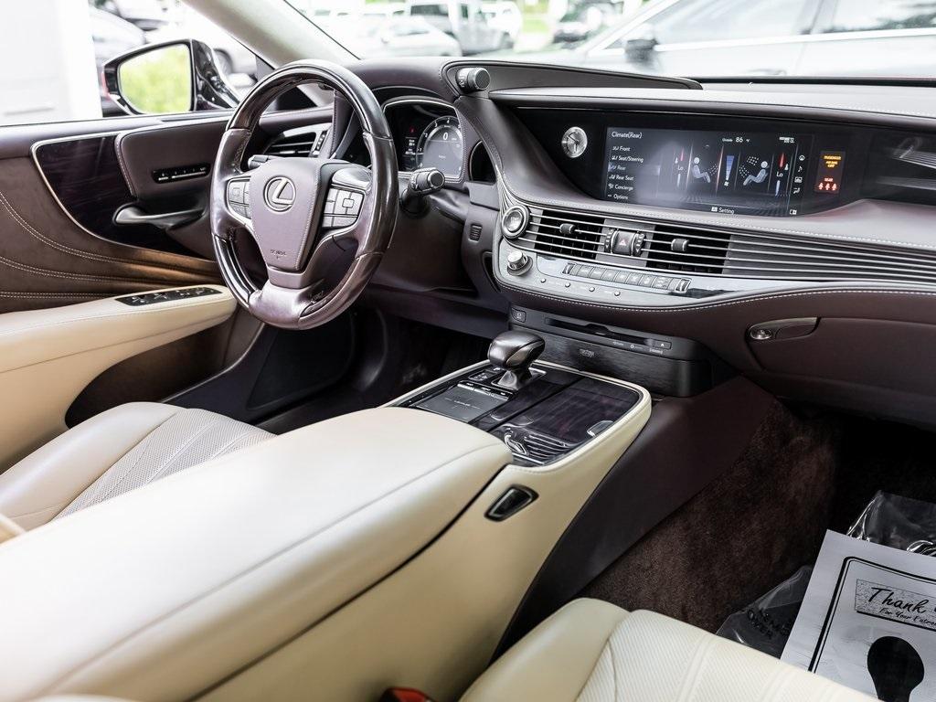 Used 2019 Lexus LS 500 Base for sale $59,995 at Gravity Autos Atlanta in Chamblee GA 30341 7