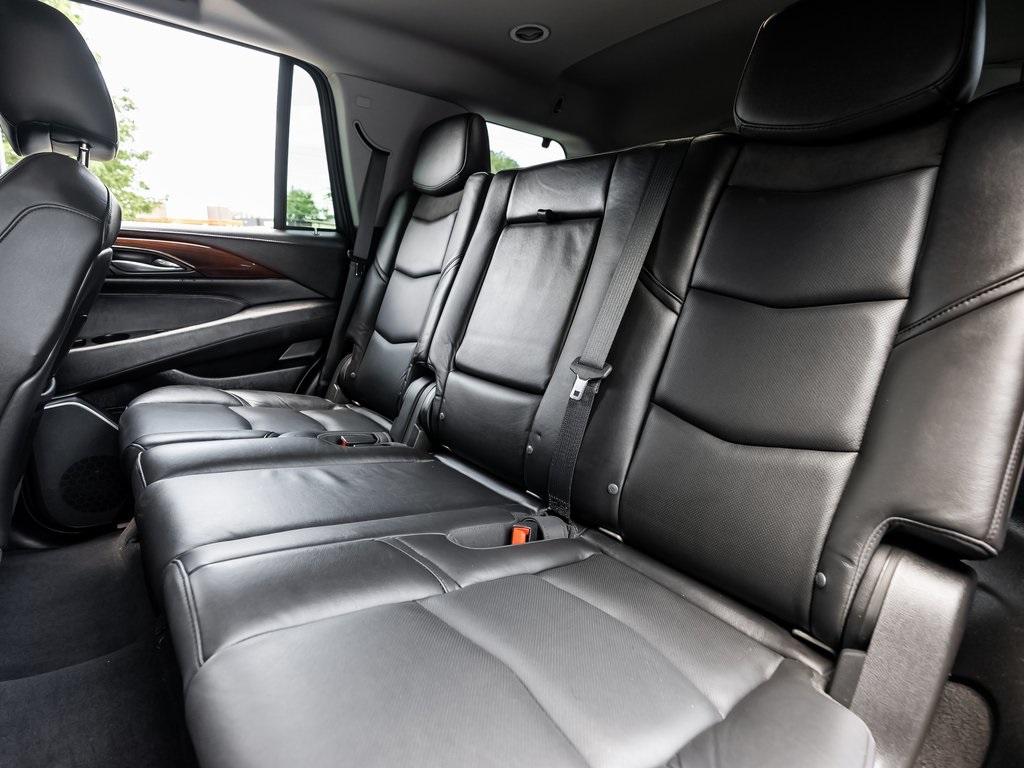 Used 2019 Cadillac Escalade Luxury for sale $59,185 at Gravity Autos Atlanta in Chamblee GA 30341 39