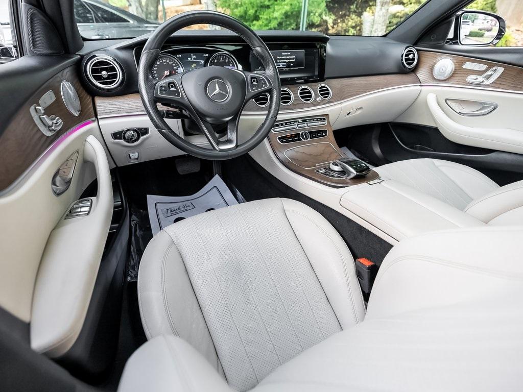 Used 2018 Mercedes-Benz E-Class E 300 for sale $39,495 at Gravity Autos Atlanta in Chamblee GA 30341 4