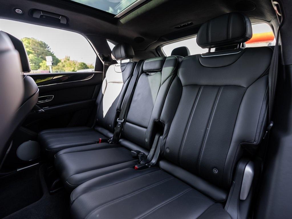 Used 2018 Bentley Bentayga W12 for sale $149,695 at Gravity Autos Atlanta in Chamblee GA 30341 48