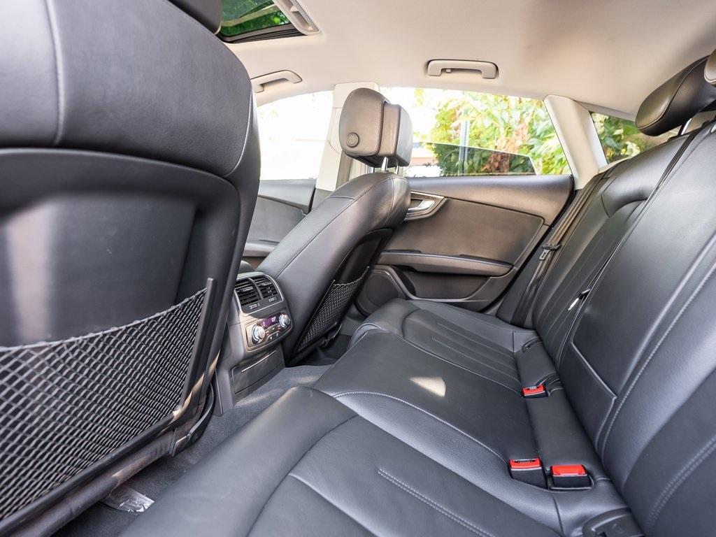 Used 2018 Audi A7 3.0T Premium Plus for sale $40,899 at Gravity Autos Atlanta in Chamblee GA 30341 37
