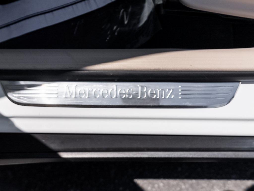 Used 2018 Mercedes-Benz GLC GLC 300 for sale $40,985 at Gravity Autos Atlanta in Chamblee GA 30341 31