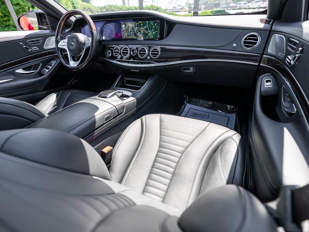 Used 2018 Mercedes-Benz S-Class S 560 for sale $65,795 at Gravity Autos Atlanta in Chamblee GA 30341 6