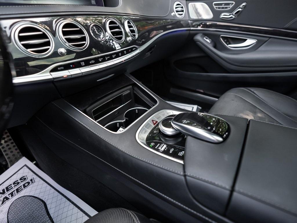 Used 2019 Mercedes-Benz S-Class S 560 for sale $67,495 at Gravity Autos Atlanta in Chamblee GA 30341 18