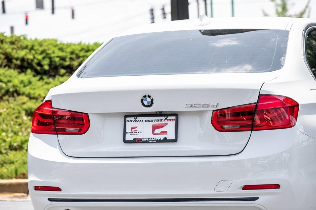Used 2018 BMW 3 Series 328d for sale $26,995 at Gravity Autos Atlanta in Chamblee GA 30341 43