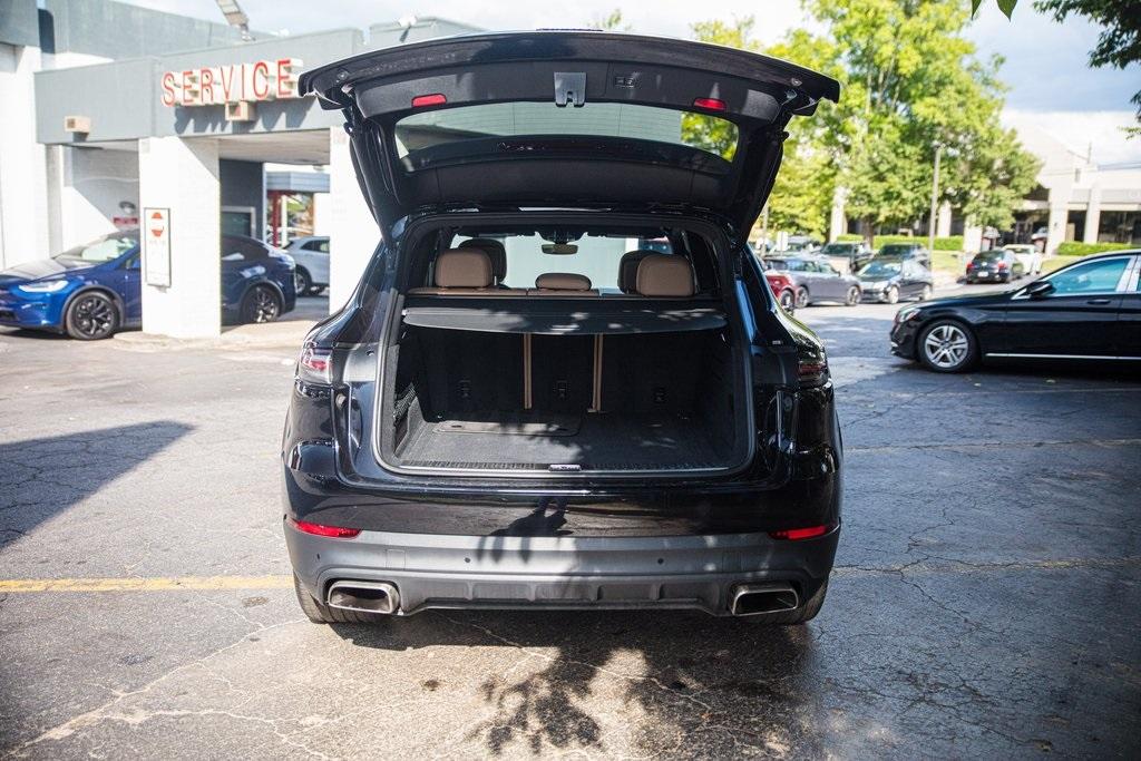 Used 2019 Porsche Cayenne Base for sale $65,495 at Gravity Autos Atlanta in Chamblee GA 30341 6