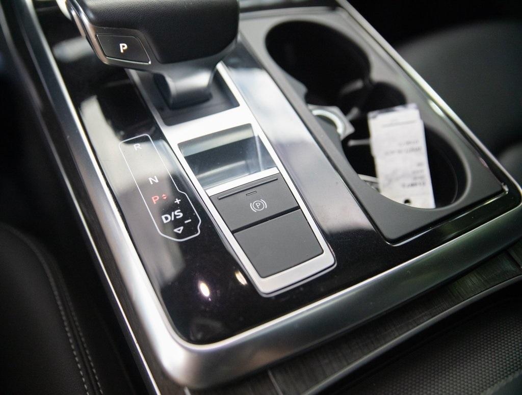Used 2019 Audi Q8 3.0T Premium for sale Sold at Gravity Autos Atlanta in Chamblee GA 30341 15