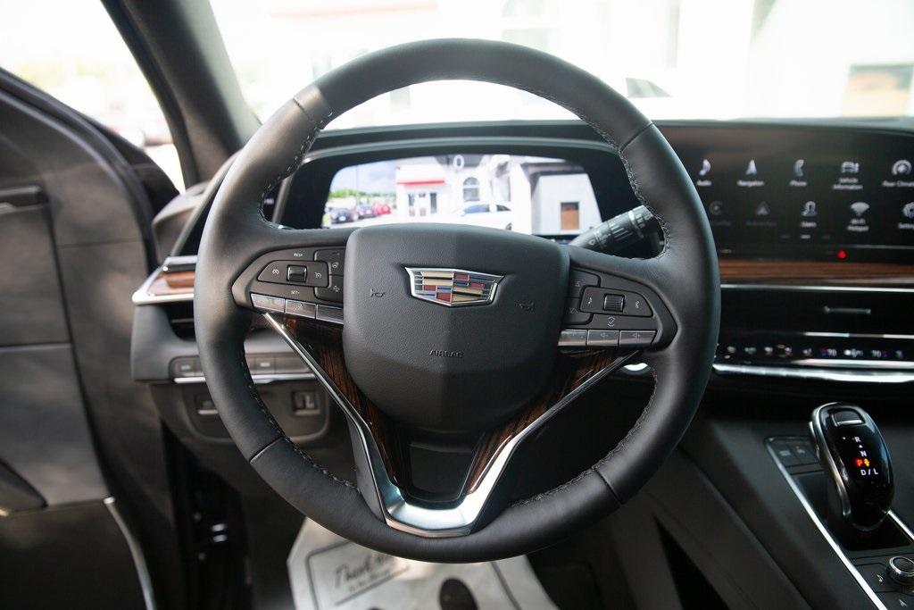 Used 2022 Cadillac Escalade Premium Luxury for sale $104,995 at Gravity Autos Atlanta in Chamblee GA 30341 5