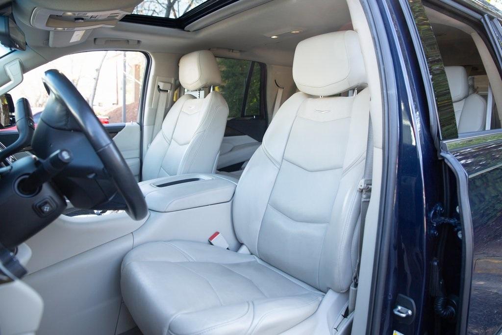 Used 2019 Cadillac Escalade Luxury for sale $49,421 at Gravity Autos Atlanta in Chamblee GA 30341 16