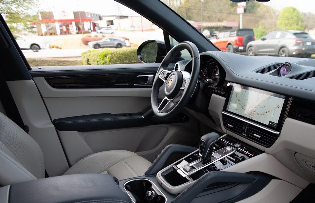 Used 2020 Porsche Cayenne Base for sale $58,899 at Gravity Autos Atlanta in Chamblee GA 30341 10